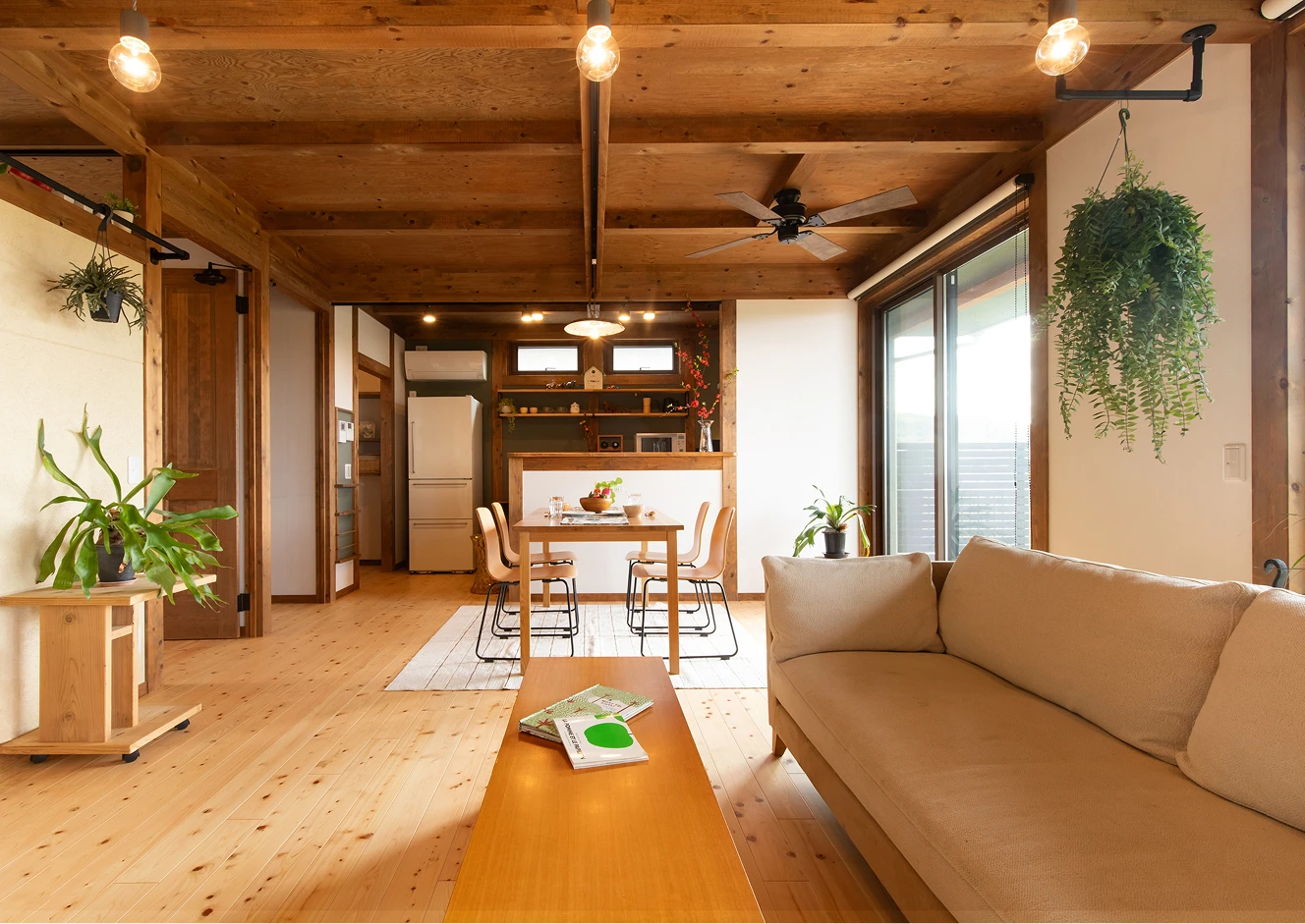 平屋片流れスタイル 写真スライド4